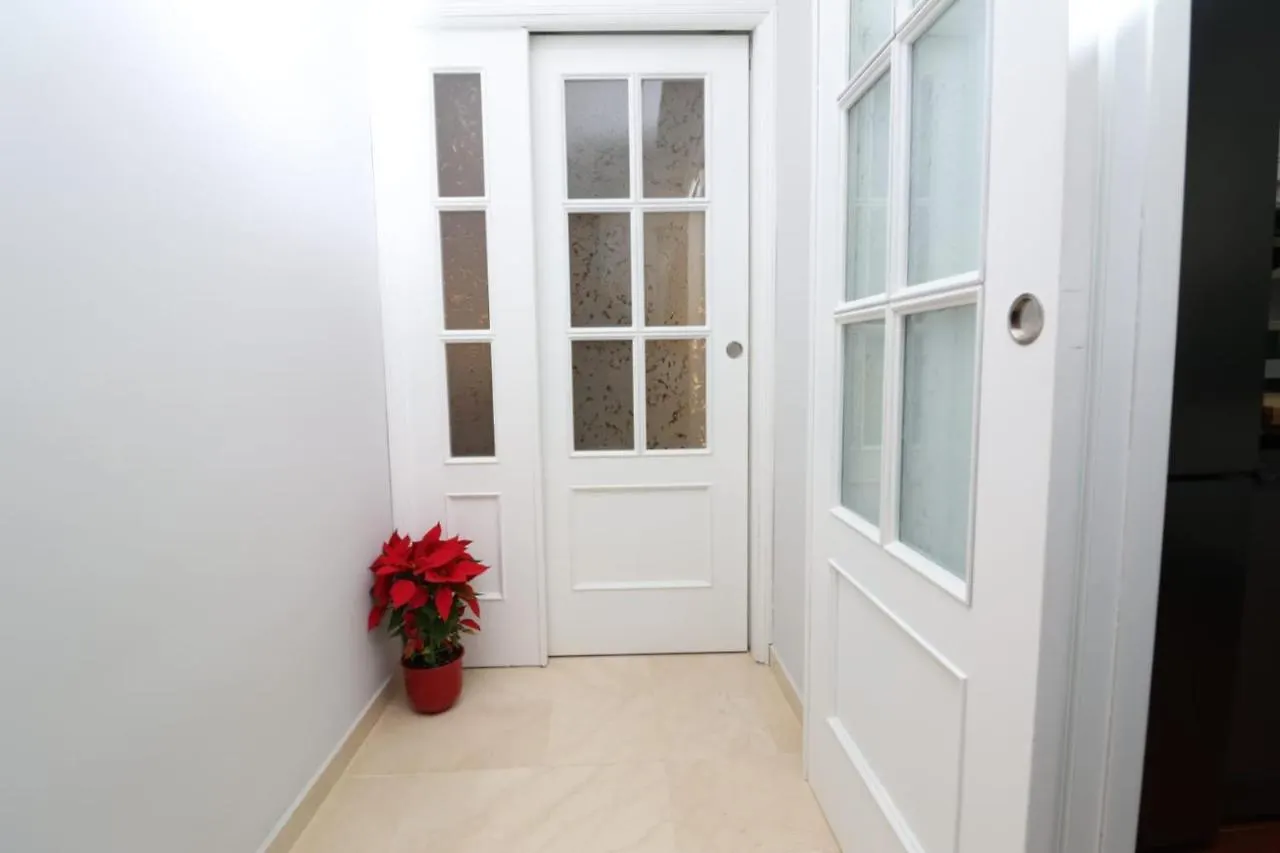 Piso En Pleno Centro De Huelva. Apartment